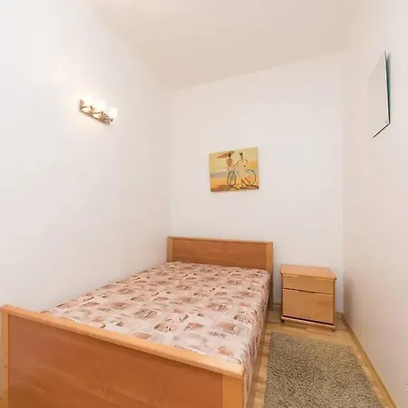 Cozy 2-bedroom Penthouse In The Heart Of