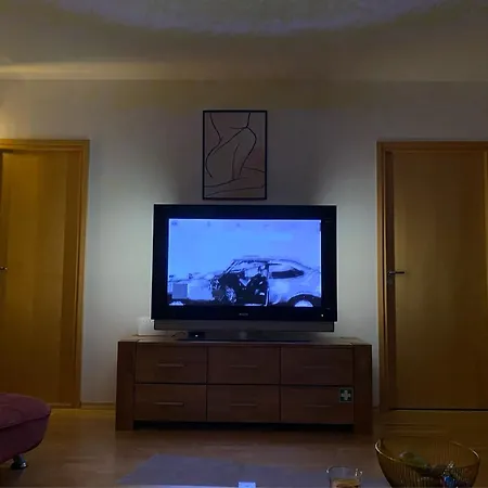 Cozy 2-bedroom Penthouse In The Heart Of アパート *