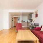 Cozy 2-bedroom Penthouse In The Heart Of Talin